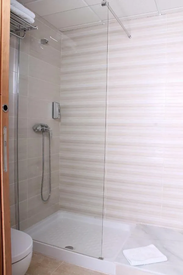 Apartment Ferienwohnung Ancha Del Carmen Ave Centro Malaga Madmar Lujo New Zambrano Spanien